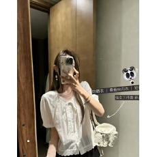 批发自留款推荐~法式<b class='q'>刺绣</b>系带短袖<b class='q'>衬衫</b>女夏季宽松泡泡袖短款小衫