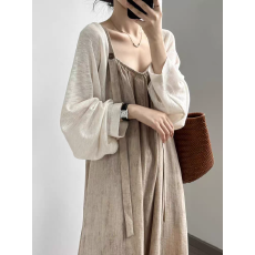 批发冰丝针织防晒开衫女薄款披肩夏季配裙子小坎肩吊带<b class='q'>连衣裙</b>外搭罩衫