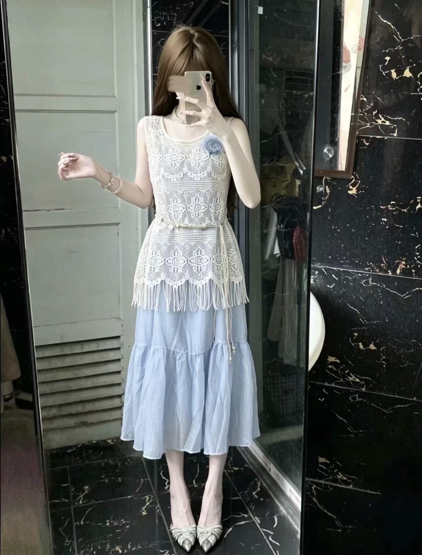 2026 여름 휴가 바람 술 디자인 센스 홀로우 아웃 블라우스 슈퍼 잘 생긴 보라색 슬립 드레스 두 조각 여성 세트