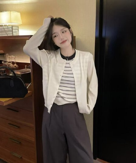 한국 스타일 라운드 넥 페이크 레이어드 스트라이프 니트 오픈 가디건 여성 셔츠 디자인 센스 작은 대중 작은 키 두꺼운 스웨터 외출용