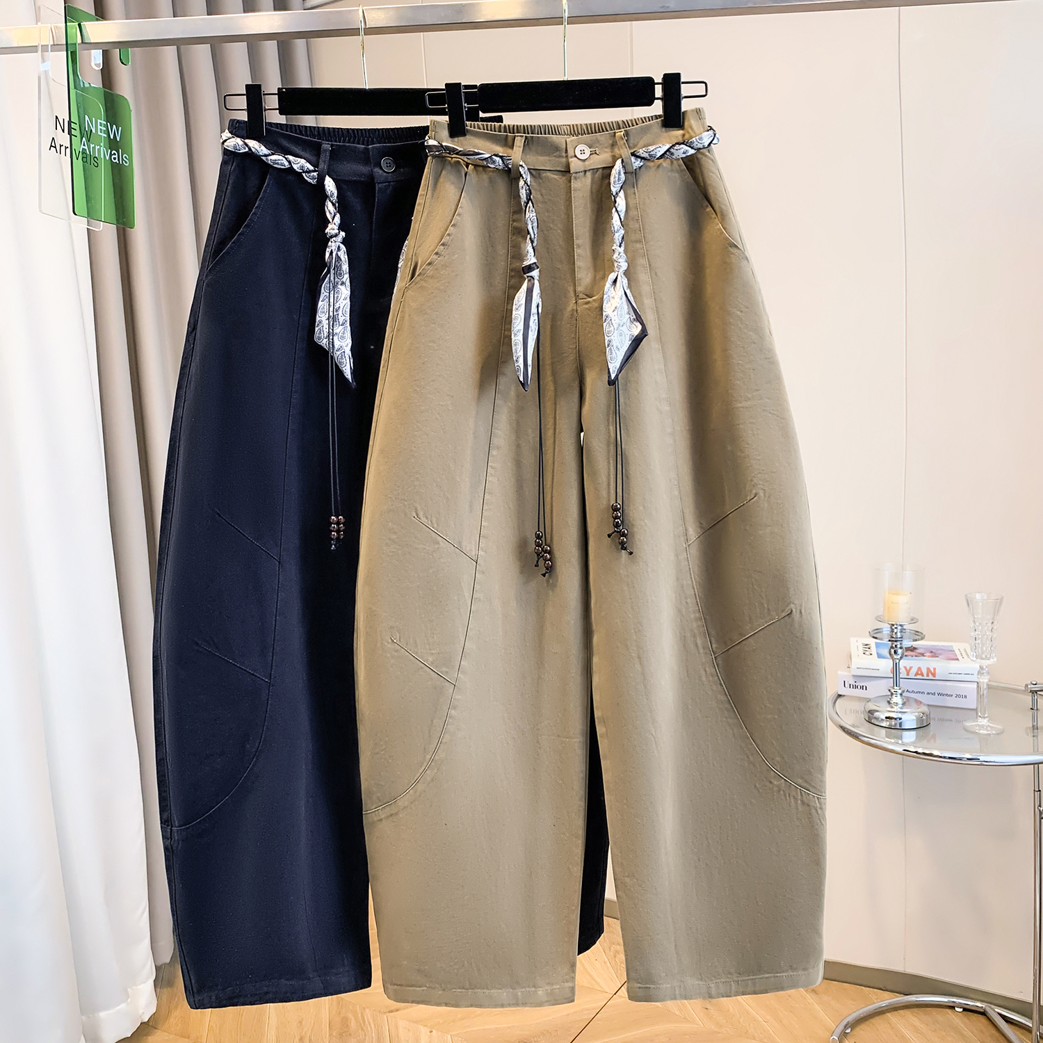 实拍大码高端欧货秋新款丝巾绑带后松紧高腰显瘦宽松弯刀阔腿裤女