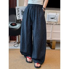 批发2026春新款直筒碎花阔腿裤女高腰显瘦小个子休闲<b class='q'>长裤</b>薄款