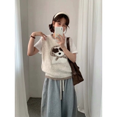 批发童趣小狗提花针织马甲女 圆领撞色罗纹下摆肌理 秋冬叠穿无袖背心