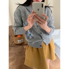 批发实拍韩系复古拼色菱格针织开衫女秋冬新款宽松软糯翻领毛衣外套