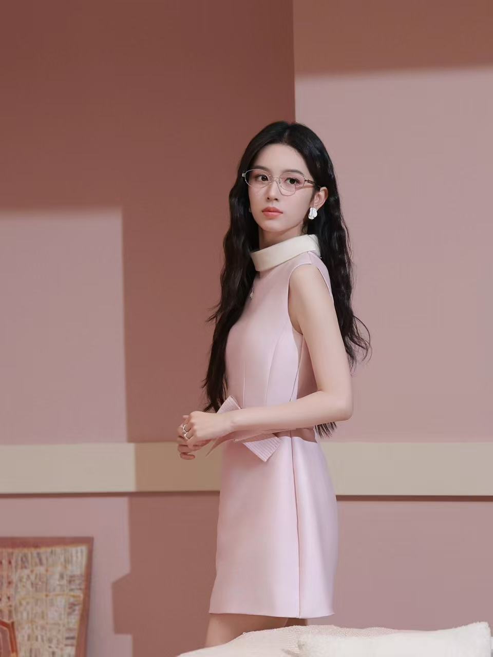 주 또한 같은 단락 민소매 조끼 여성 드레스 여름 품격 몸매 가꾸기 허리 수축 치마 고급 센스 한 마디 미니 스커트
