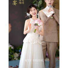 批发法式订婚礼服新娘领证登记小白裙女结婚衣服<b class='q'>连衣裙</b>