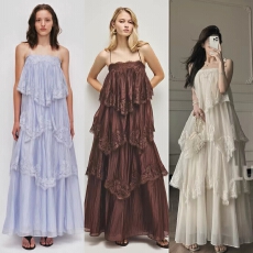 批发2026新款蕾丝拼接吊带海边度假仙女裙长裙