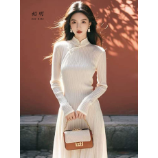 批发新中式国风白色旗袍连衣裙气质内搭针织打底裙女士开秋季2025新款