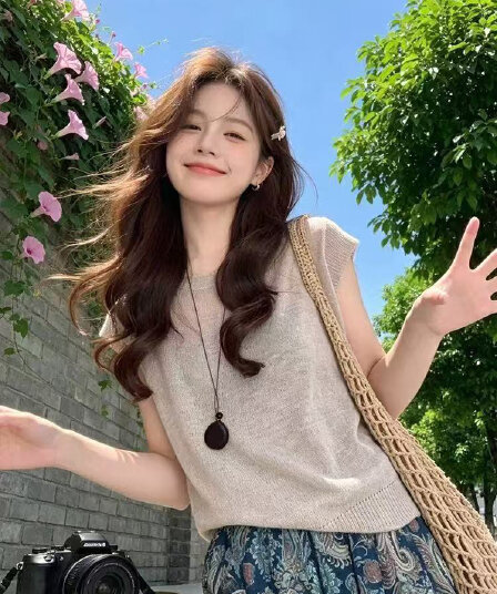 2026 여름 새로운 라운드 넥 니트 반팔 여성 품격 슬림해 보이는 작은 키 슈퍼 잘 생긴 miu 부서 부드러운 찹쌀 맨위