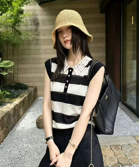 한 부서 자수 홀로우 아웃 베이비 칼라 스트라이프 니트 스웨터 여성 민소매 여름 새로운 패션 다용도 슬림해 보이는 맨위