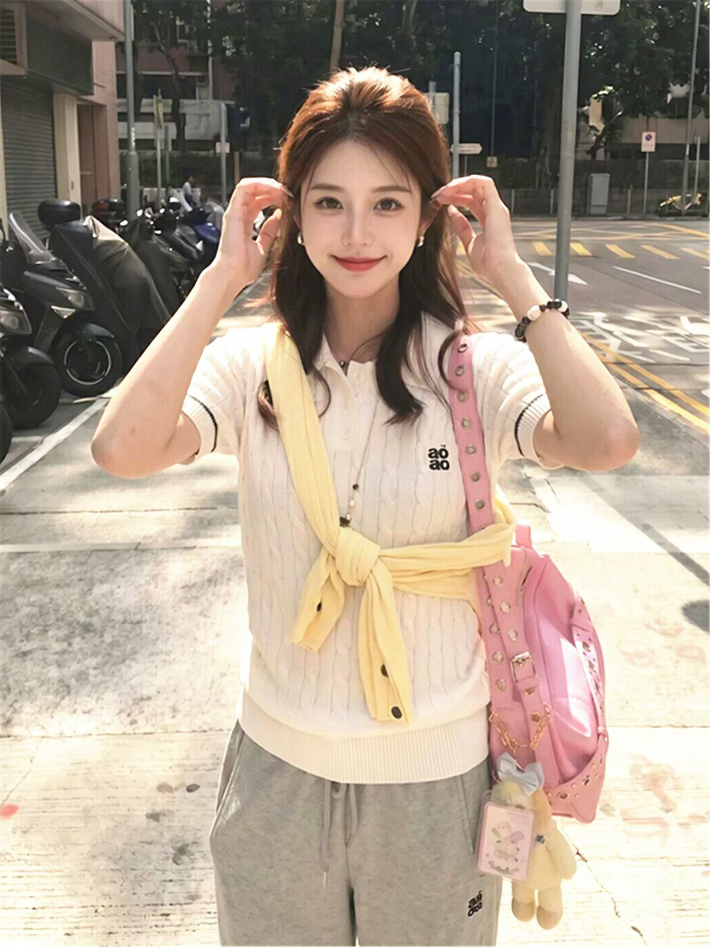 한 부서 꽈배기 학원 스타일 polo 폴로 칼라 반팔 니트 스웨터 여성 여름 새로운 자수 디자인 센스 작은 대중 맨위