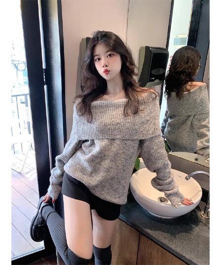 한 부서 회색 오프숄더 스웨터 여자 가을 겨울 루즈핏 느긋한 바람 두꺼운 다용도 오프숄더 긴팔 니트 스웨터 맨위