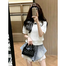 批发设计感蝴蝶结<b class='q'>装</b>饰针织衫女夏季字母白色短袖气质高级感小众上衣