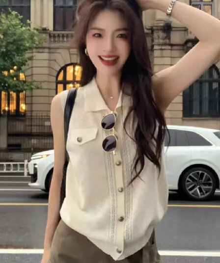 오래된 돈 바람 POLO 칼라 니트 조끼 여자 여름 민소매 단추 품격 고급 센스 빛 요리 한 바람 슬림해 보이는 다용도 맨위