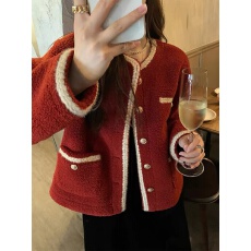 红色小香风羊羔毛绒外套女设计感小众上衣秋冬新款加绒加厚学生女