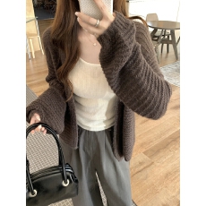 批发绝美巨好看早秋高端小资慵懒宽松毛衣<b class='q'>女</b>洋气长袖针织<b class='q'>开衫</b>上衣外套
