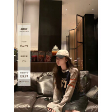 批发OKMASHOP 圆领套头毛衣女秋季韩系气质撞色印花宽松慵懒风针织衫