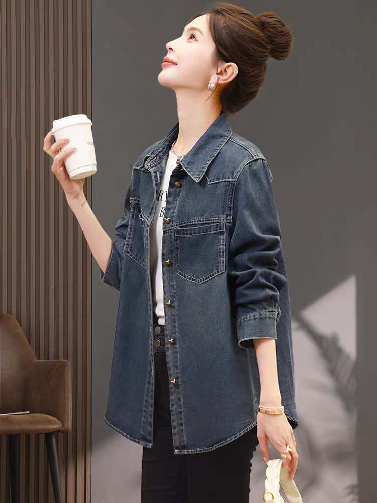파란색 데님 셔츠 여자 2026 봄 드레스 새로운 루즈핏 중간 길이 스택 착용 캐주얼 POLO 칼라 셔츠 재킷