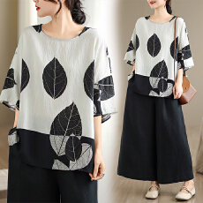 批发实拍2026夏季新品麻棉民族风<b class='q'>蝙蝠</b>袖宽松大码圆领T恤女