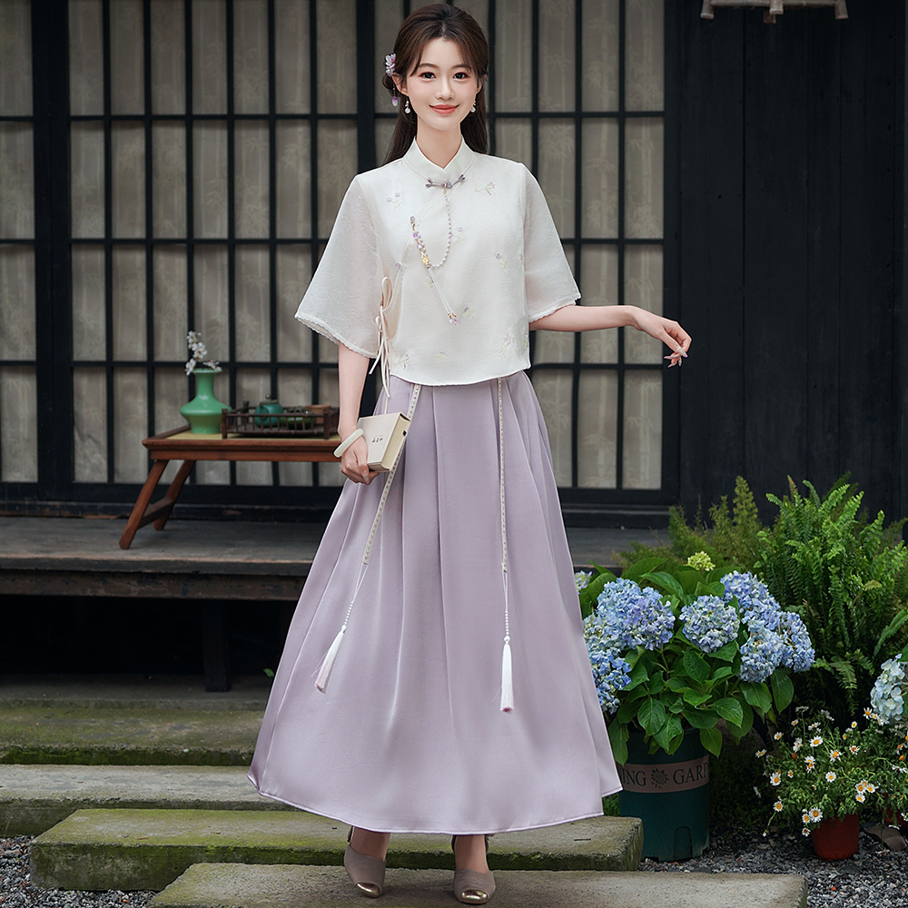 2026 여름 새로운 여성 의류 자수 7부 소매 스탠드 칼라 레트로 문예 셔츠 맨위