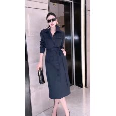 批发轻奢御姐范气质<b class='q'>连衣裙</b>女2025秋季新款高级感时尚翻领收腰中长裙