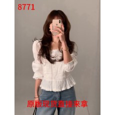 批发2026夏季设计感复古宫廷风方领蕾丝花边泡泡袖重工褶皱白色<b class='q'>衬衫</b>女