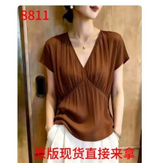 批发时尚复古设计感独特百搭2026夏季新款棕色<b class='q'>收腰</b>显瘦褶皱短袖上衣女