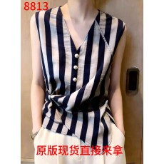 批发2026年别致很仙的法式绝美上衣夏季新款重要场合高端独特漂亮<b class='q'>女装</b>