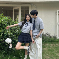 批发实拍情侣校园风夏季学生格子透气吸汗<b class='q'>男</b>女休闲百搭衬衣