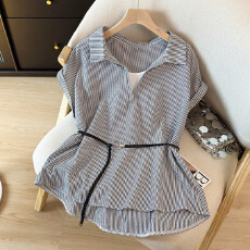 批发2026夏季翻领拼接<b class='q'>假两件</b>翻边短袖<b class='q'>衬衫</b>配收腰气质尚上衣