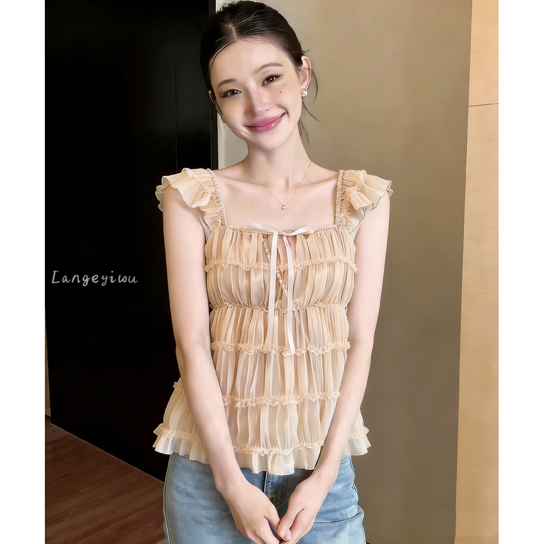 프랑스식 광장 칼라 작은 날다 소매 캐미솔 여름 2026 새로운 달콤함 주름 허리 수축 쉬폰 인형 셔츠 외부