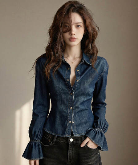 캐주얼 데님 레트로 긴팔 여성 셔츠 2026 봄 새로운 허리 수축 몸매 가꾸기 일상 출퇴근 바람 맨위 슈퍼 좋은