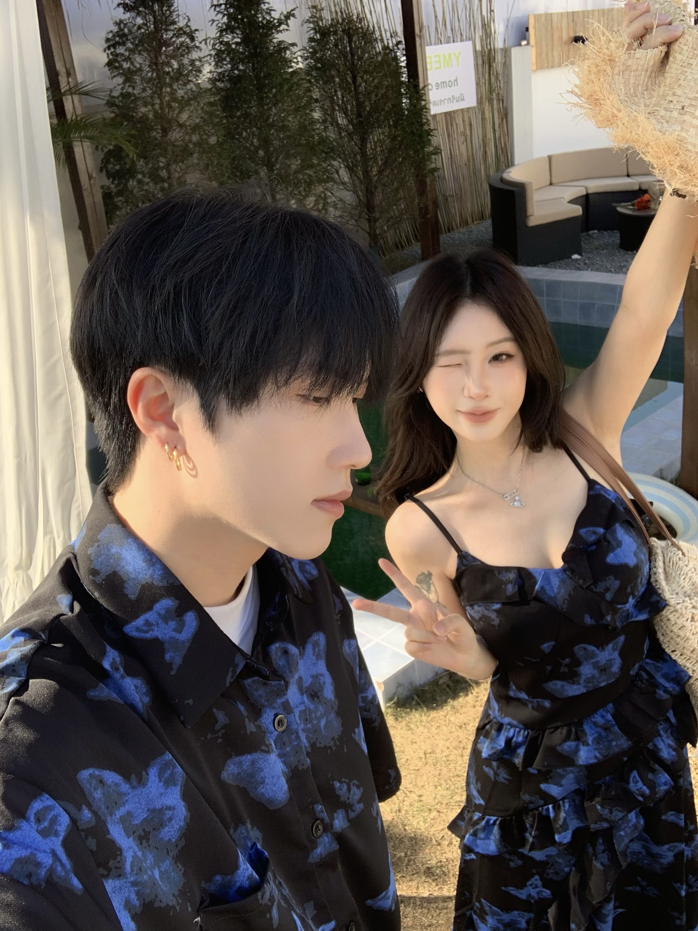 실사 커플룩 여름 프랑스식 꽃무늬 슬립 드레스 작은 대중 디자인 나비 A라인 스커트 여성