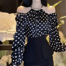 批发法式复古<b class='q'>波点</b>挂脖露肩长袖<b class='q'>衬衫</b>女2024秋季新款气质名媛百搭上衣潮
