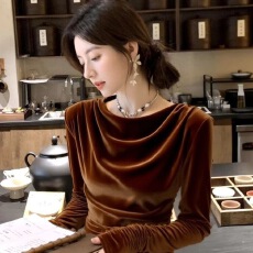 批发老钱风设计感独特漂亮内搭上衣<b class='q'>气质</b>高级感咖色荡领丝绒<b class='q'>衬衫</b>女秋冬