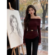 批发法式<b class='q'>轻熟</b>风洋气减龄高级感绝美上衣酒红色一字肩掐腰长袖T恤女秋