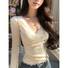 批发ACHI大也池<b class='q'>白色</b>仿羊绒蕾丝拼接v领打底衫女纯欲<b class='q'>长袖</b>修身收腰上衣