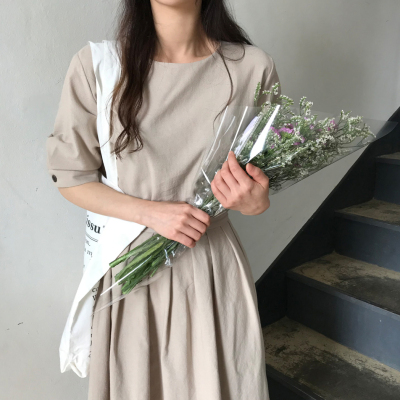 부드러운 작은 자매 품격 뒤로 버튼 허리 수축 레이스업 드레스