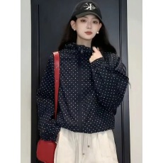 批发波点连帽冲锋衣防晒外套女2026新款爆款夏季薄款宽松休闲开衫上衣