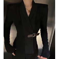 批发早秋设计感V领假两件拼接长袖上衣女秋季新款修身显瘦百搭腰带<b class='q'>T</b><b class='q'>恤</b>