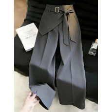 批发灰色屁帘<b class='q'>西装</b>裤女2026年夏季流行新款小众高级时尚<b class='q'>韩版</b>气质阔腿裤