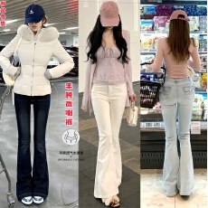 批发3色新款金属圈高腰牛仔<b class='q'>裤</b>女春宽松浅色微喇<b class='q'>裤</b>