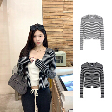 批发黑白条纹<b class='q'>针织</b><b class='q'>开衫</b>女秋冬外搭短款长袖外套上衣