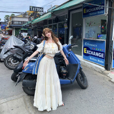 泰国清迈云南度假穿搭温柔风一字肩气质短袖荷叶边上衣大摆半身裙