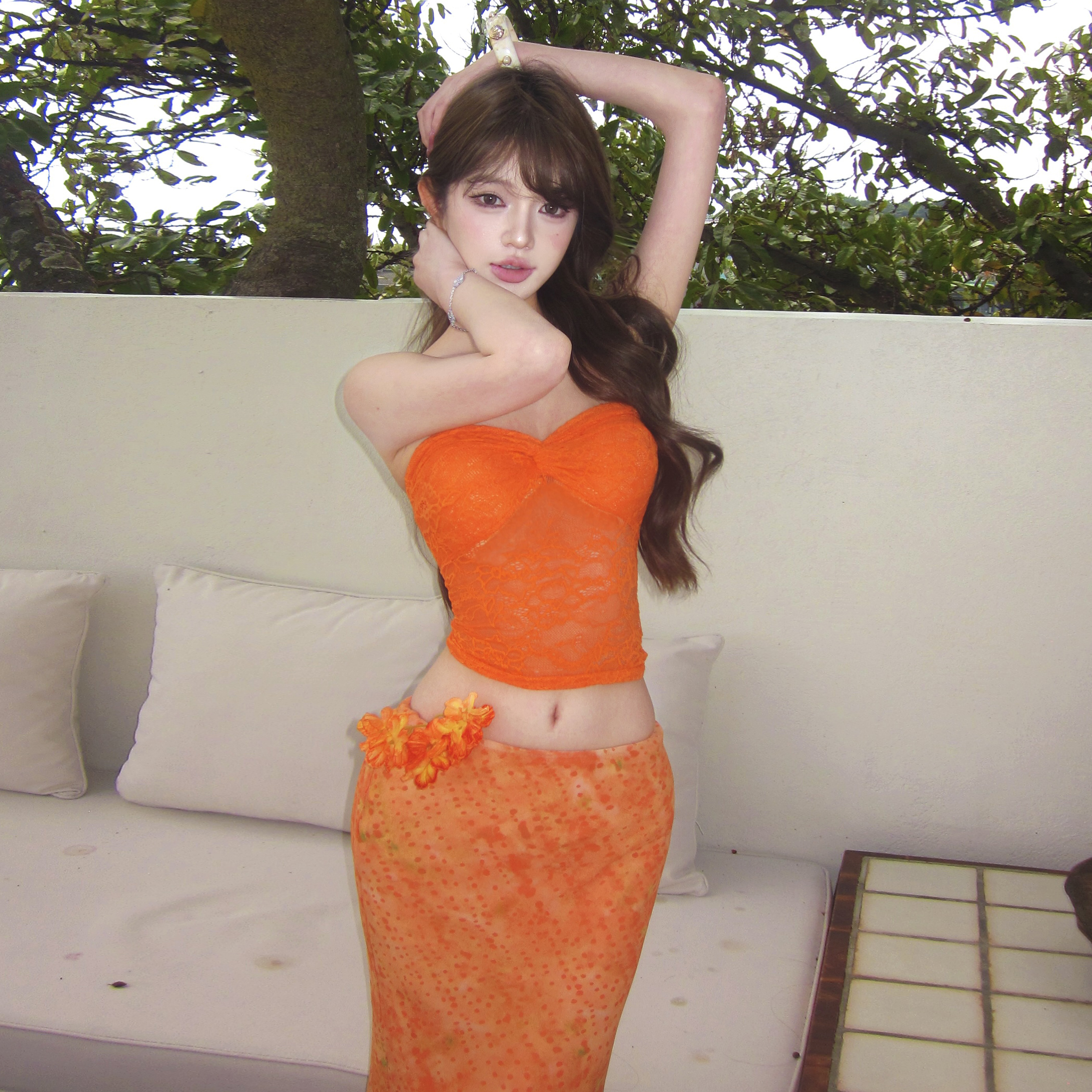 순수한 욕망 핫걸 해변가 휴가 바람 세트 주황색 레이스 홀로우 아웃 튜브탑 하이웨이스트 몸매 가꾸기 타이트 스커트 반신 치마 세트