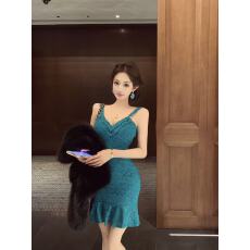 实拍实价 娇心尤物 镂空蕾丝法式轻奢修身吊带连衣裙包臀小众短裙