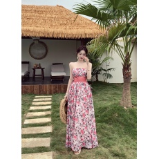 批发实拍实价  十里蔷薇 显瘦气质法式复古轻奢收腰小众设计感连衣裙