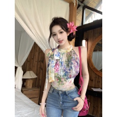 批发实拍实价 中古气质 晕染复古碎花飘带挂脖上衣