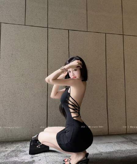실사 정가 맨위 아름다움 백리스 섹시함 로얄 자매 바람 스트랩 행침 목 튜브탑 드레스
