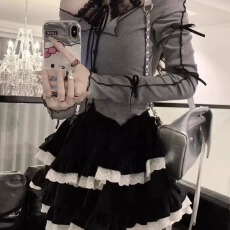 批发甜辣风蕾丝挂脖T恤<b class='q'>女</b>秋季芭蕾黑色灯芯绒短裙上衣蓬蓬蛋糕裙套装